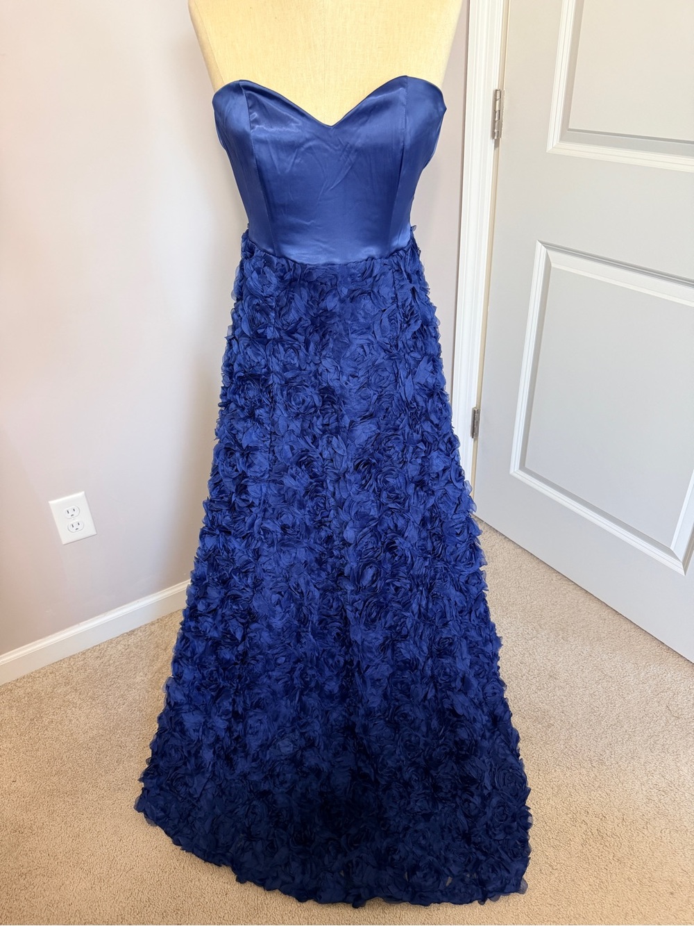Lulu's Deep Navy Strapless Evening Gown